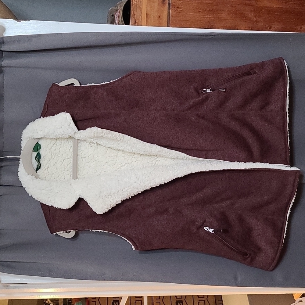 Stillwater Supply Co. Women's Sherpa Lined Vest Pockets Burgandy/Black Sz M EUC